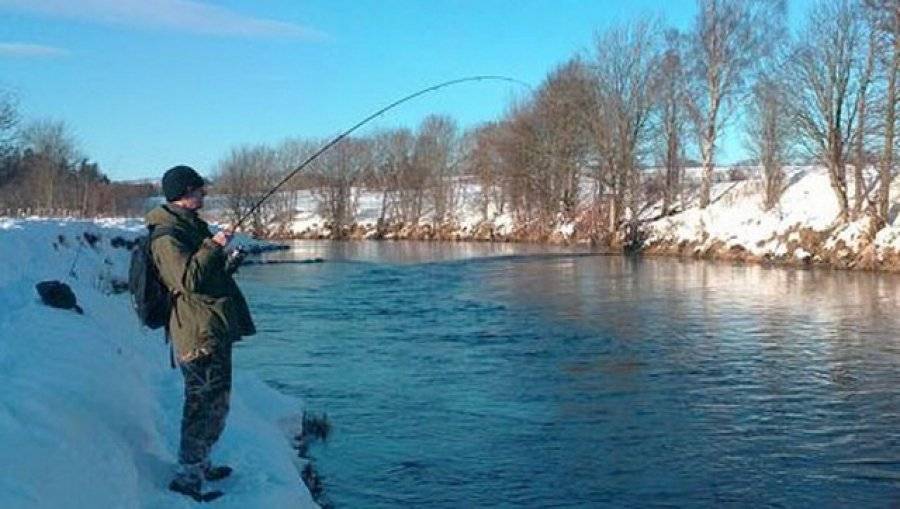 Где ловить щуку в марте. Рыбалка весной. Рыбалка на спиннинг зимой. Спиннинг для зимней рыбалки. Рыбалка в ноябре.