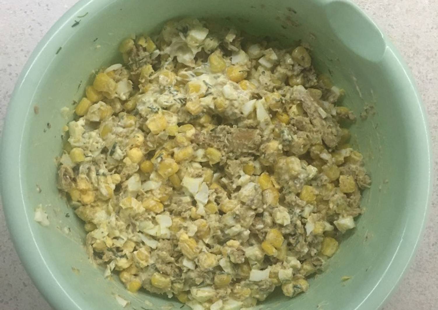 Салат из сайры консервированной: рецепты с фото пошагово