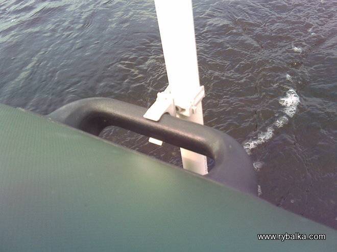 Установка датчика эхолота на алюминиевую лодку